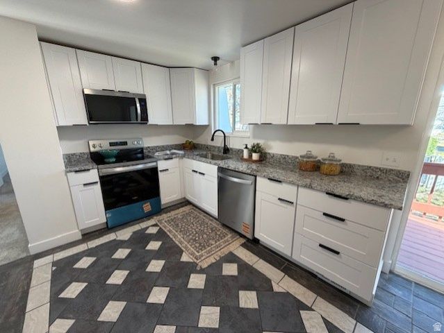 9587 S 1040 E, Sandy, UT 84094