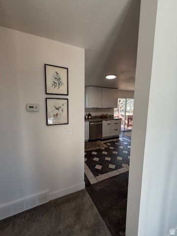 9587 S 1040 E, Sandy, UT 84094