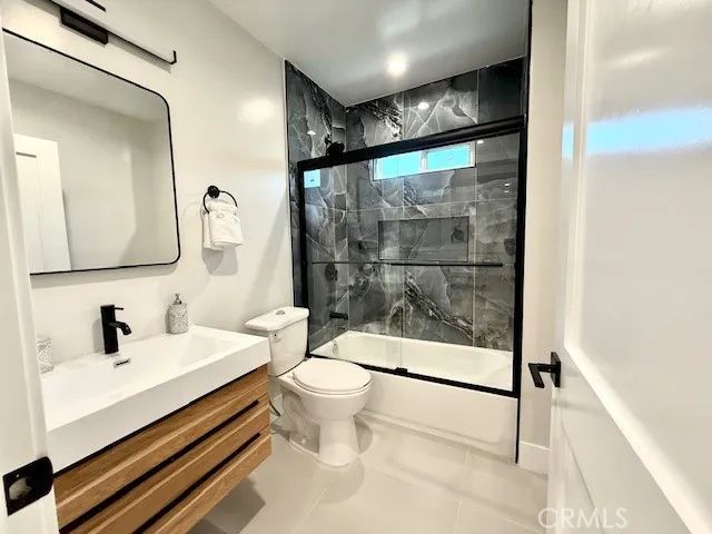 9844 Ramona Avenue, Montclair, CA 91763