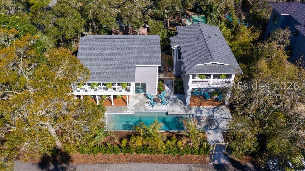 7 Cassina Ln, Hilton Head Island, SC 29928