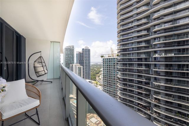 1010 Brickell Ave 4207, Miami, FL 33131