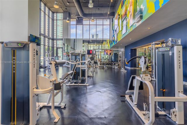 1010 Brickell Ave 4207, Miami, FL 33131