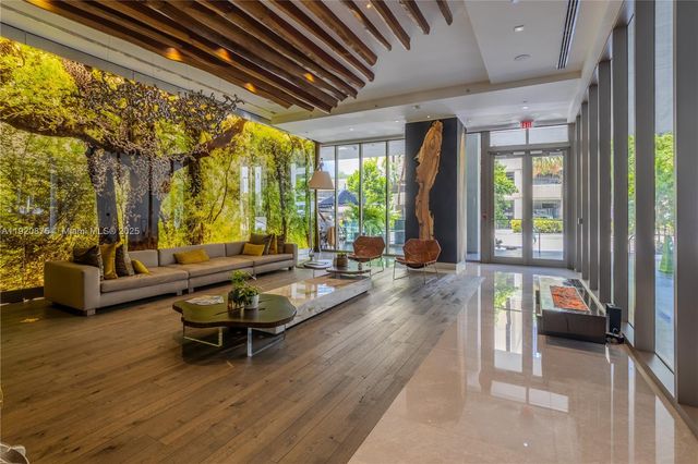 1010 Brickell Ave 4207, Miami, FL 33131