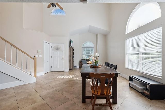 1458 ROYAL CIRCLE, Apopka, FL 32703