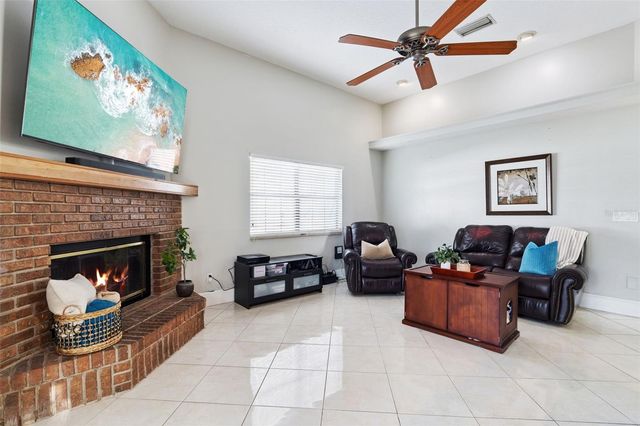 1458 ROYAL CIRCLE, Apopka, FL 32703