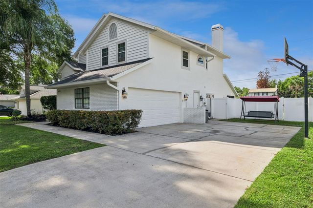 1458 ROYAL CIRCLE, Apopka, FL 32703