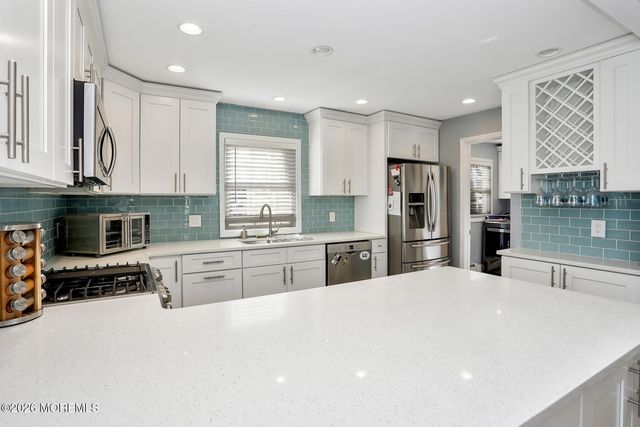 815 Hastings Lane, Point Pleasant, NJ 08742