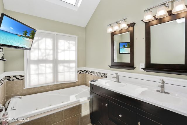 815 Hastings Lane, Point Pleasant, NJ 08742