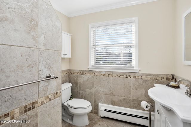 815 Hastings Lane, Point Pleasant, NJ 08742