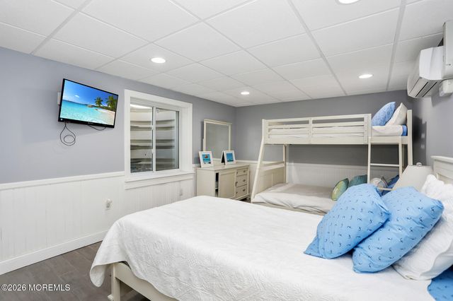 815 Hastings Lane, Point Pleasant, NJ 08742