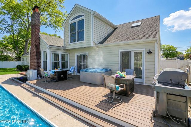 815 Hastings Lane, Point Pleasant, NJ 08742