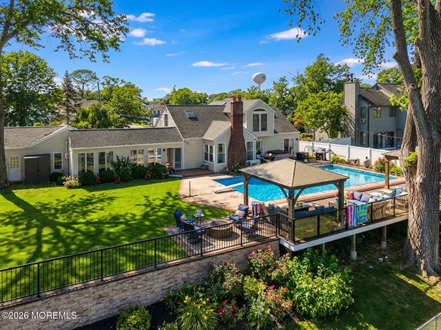 815 Hastings Lane, Point Pleasant, NJ 08742