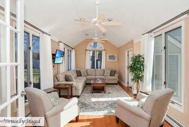 815 Hastings Lane, Point Pleasant, NJ 08742