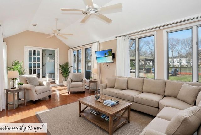 815 Hastings Lane, Point Pleasant, NJ 08742