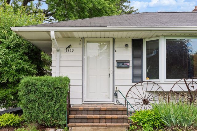 3319 75th Street E, Inver Grove Heights, MN 55076