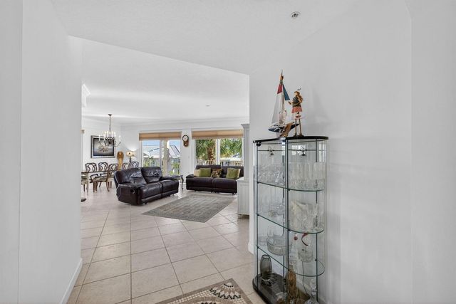 800 Juno Ocean Walk 304, Juno Beach, FL 33408