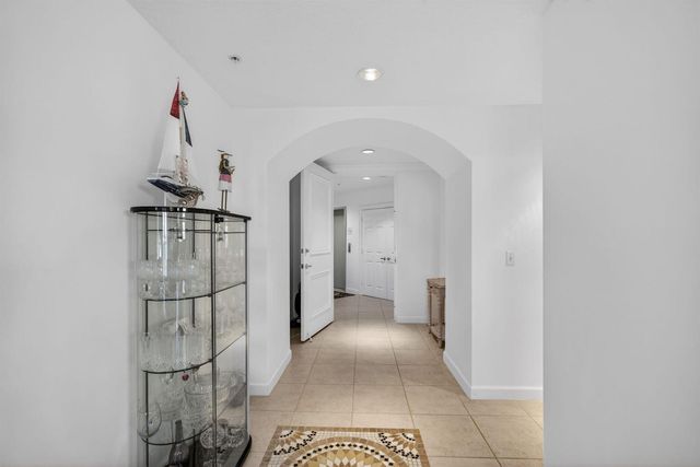800 Juno Ocean Walk 304, Juno Beach, FL 33408