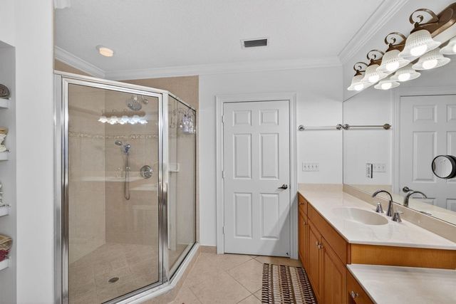 800 Juno Ocean Walk 304, Juno Beach, FL 33408