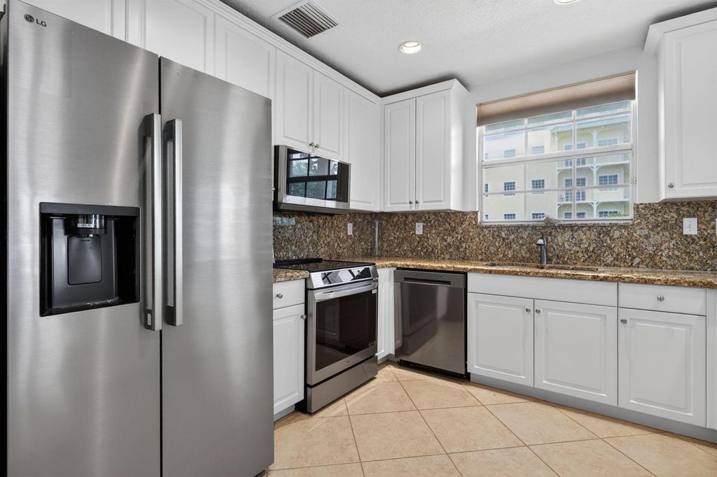 800 Juno Ocean Walk 304, Juno Beach, FL 33408