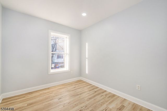 168 N Main St, Paterson City, NJ 07522