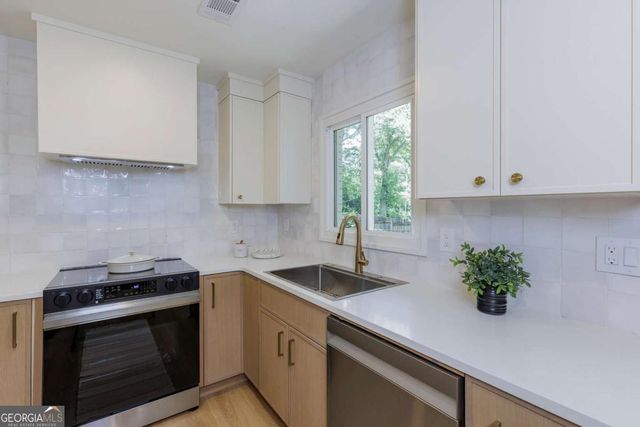 3026 Brook Drive, Decatur, GA 30033