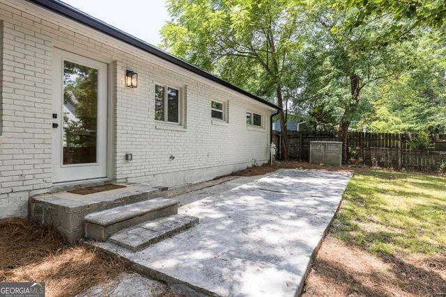 3026 Brook Drive, Decatur, GA 30033
