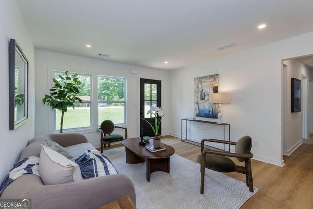 3026 Brook Drive, Decatur, GA 30033