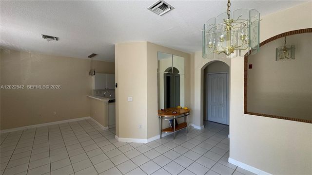 4311 SW 160th Ave 206, Miramar, FL 33027
