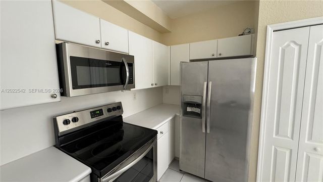 4311 SW 160th Ave 206, Miramar, FL 33027