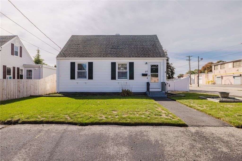 3 Lindesta Road, Pawtucket, RI 02861