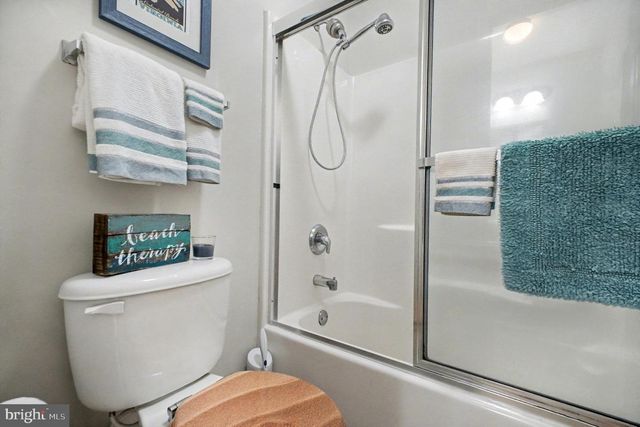 1407 LOSSING AVE, Colonial Beach, VA 22443