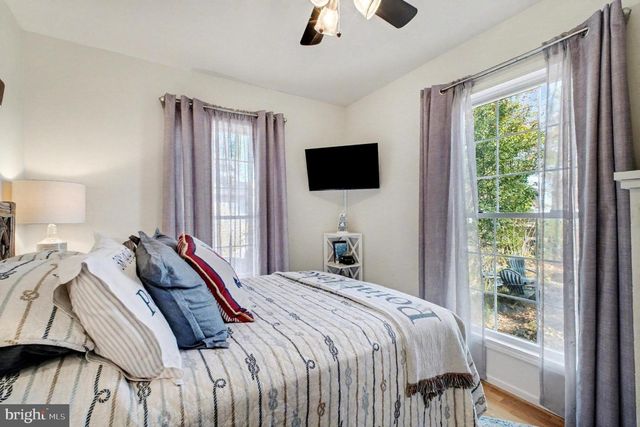 1407 LOSSING AVE, Colonial Beach, VA 22443