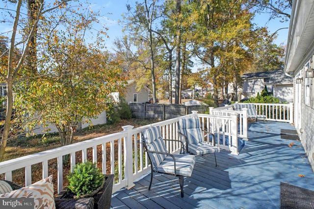 1407 LOSSING AVE, Colonial Beach, VA 22443