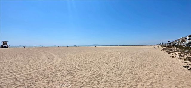 16431 25th, Sunset Beach, CA 90742