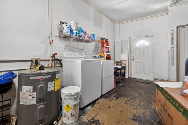 16 NW Avenue G, Belle Glade, FL 33430