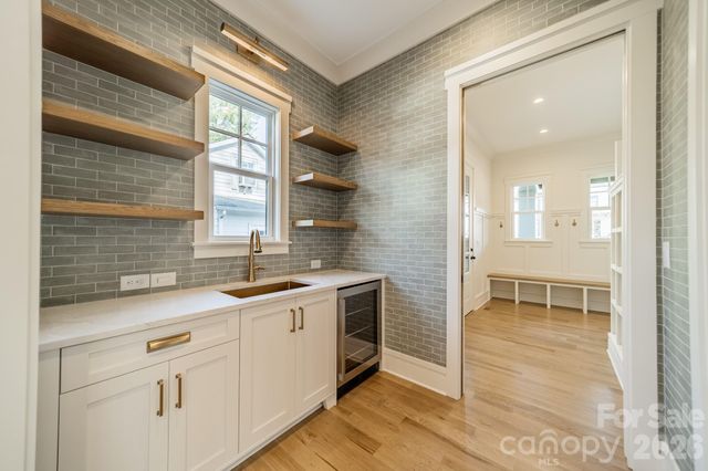 2508 Bay Street, Charlotte, NC 28205