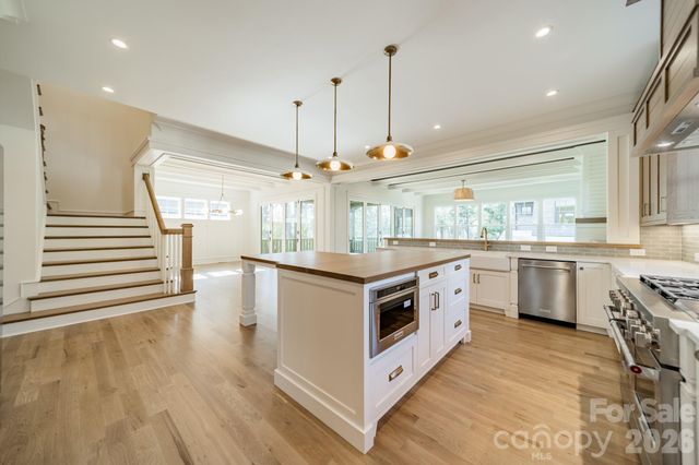 2508 Bay Street, Charlotte, NC 28205