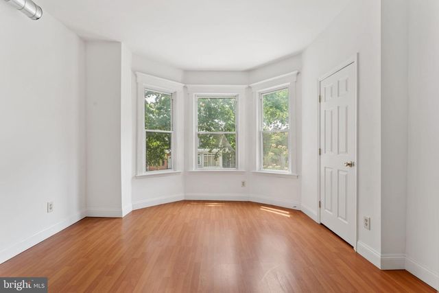 5241-00 WALNUT ST, Philadelphia, PA 19139