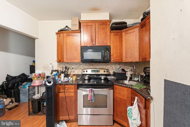 5241-00 WALNUT ST, Philadelphia, PA 19139
