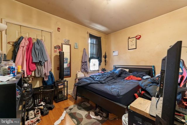 5241-00 WALNUT ST, Philadelphia, PA 19139