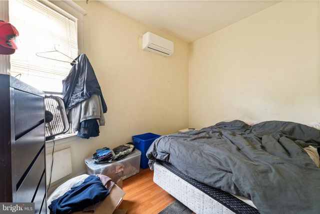 5241-00 WALNUT ST, Philadelphia, PA 19139