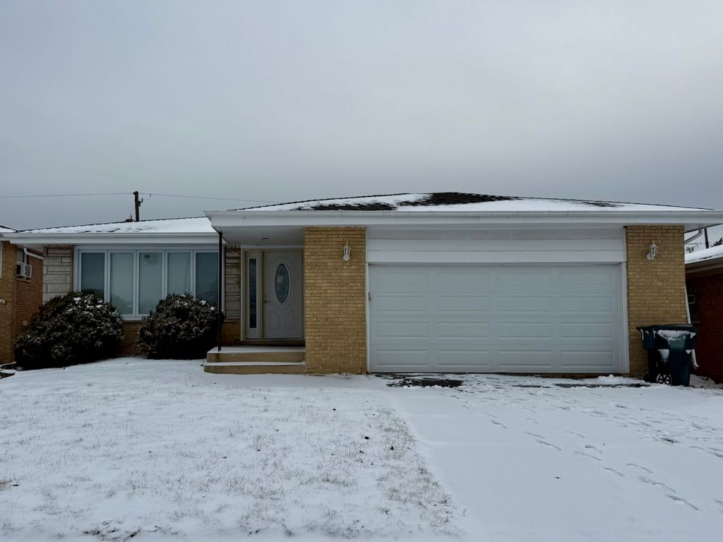 312 Calhoun Avenue, Calumet City, IL 60409