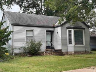 917 Bertrand, Manhattan, KS 66502