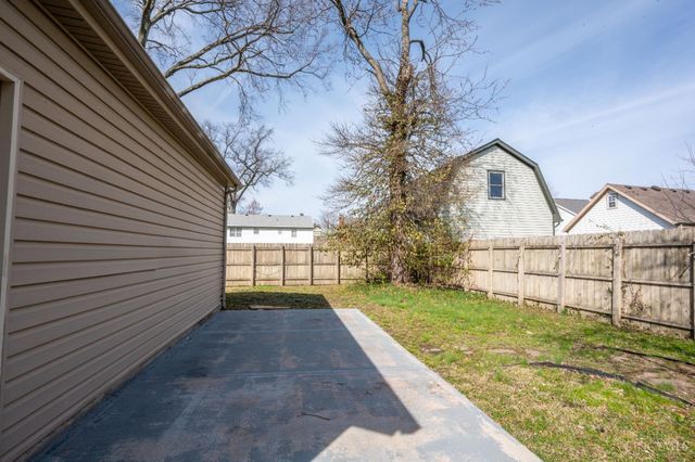 4824 Fairview Avenue, Cincinnati, OH 45242