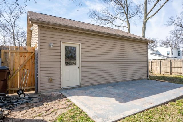 4824 Fairview Avenue, Cincinnati, OH 45242