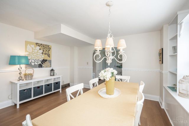 4824 Fairview Avenue, Cincinnati, OH 45242