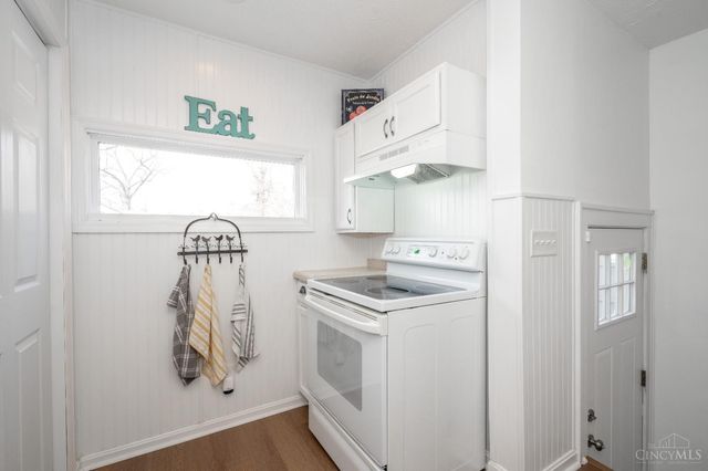 4824 Fairview Avenue, Cincinnati, OH 45242