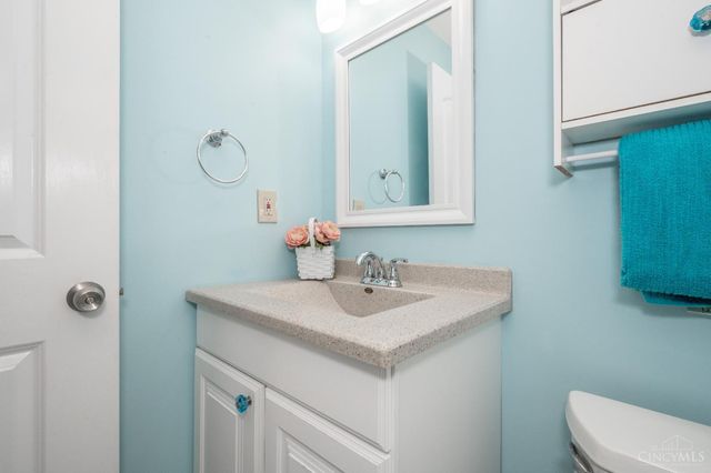 4824 Fairview Avenue, Cincinnati, OH 45242