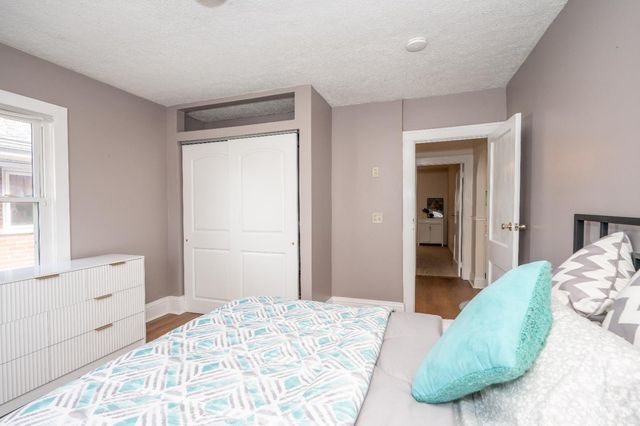 4824 Fairview Avenue, Cincinnati, OH 45242