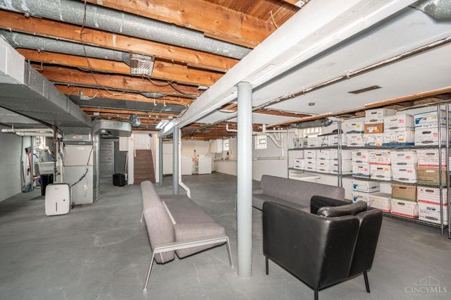 4824 Fairview Avenue, Cincinnati, OH 45242